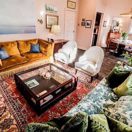 Elegant Central London Flat With Stylish Decor Экстерьер фото