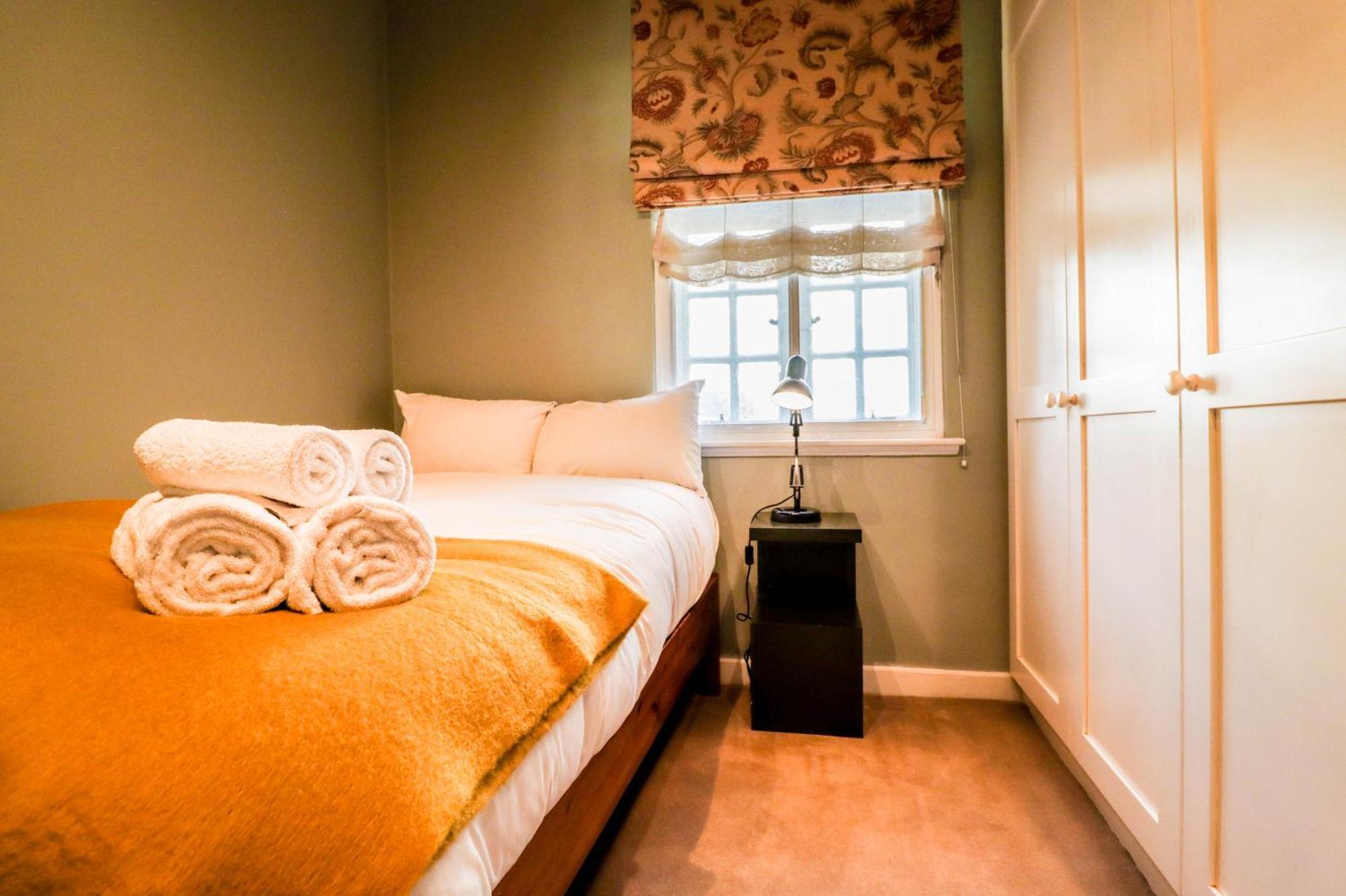 Elegant Flat With Stylish Decor